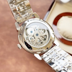 Vacheron Constantin – эксклюзивные мужские часы с впечатляющим аж