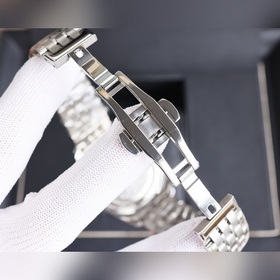 Vacheron Constantin – эксклюзивные мужские часы с лаконичным диза