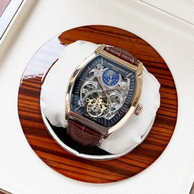 Роскошные мужские часы Vacheron Constantin с впечатляющим ажурным