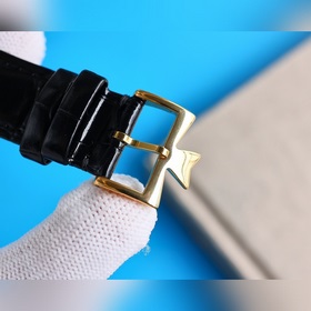Усовершенствованная версия часов Vacheron Constantin Traditionnel