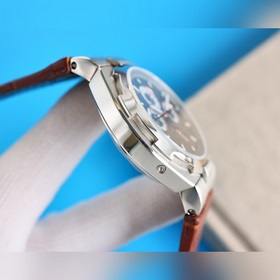 Серия Vacheron Constantin Overseas. Сдержанность, роскошь, элеган