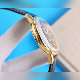 Усовершенствованная версия часов Vacheron Constantin Overseas. Эт