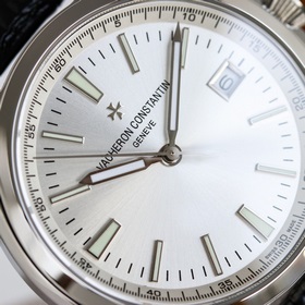 , 50 TW  Новинка Vacheron Constantin 5600E/000A-B402 Мужские ча