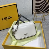 【Комплект】 Сумка FENDI Nano F с клапаном, большими ручками в форме буквы FF и ма