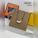 Большая сумка последней коллекции Fendi ack на официальном сайте, из гладкой и н