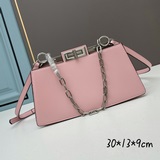 Fendi 2023SS ранневесенняя коллекция, представленная на Миланской неделе моды, д