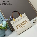 Сумка Fendi Sunshine с ручками из твердого пластика с эффектом янтаря.