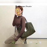 Оригинальная модель FEND1 vintage с большим логотипом в стиле винтаж никогда не 