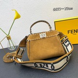 【В комплекте с коробкой】 Новейшая сумка Fendi в форме кошки eekaboo изготовлена 