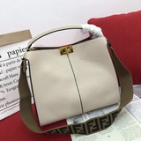 Fendi, высочайшее качество изготовления, новейшая модель на официальном сайте, п