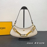 Полумесячные сумки под мышки fend уже в продаже! Изготовлены из кожи бычка, с ор