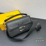 Официальный сайт Fendi X Tiffany&Co. представляет ограниченную серию классич