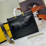 Новинка на официальном сайте： сумка-тоут «Sunshine Handbag» с простым логотипом 