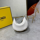 Цепочка 30FENDI ra hy подмышечная сумка, отличающаяся формой полумесяца, с класс