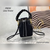 Fendi Mon Tresor маленькая сумка-бакет из розового полотна с рельефным узором FF