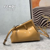 С цепочкой Сумка Fendi First, подходит для повседневного ношения, из коричневой 