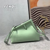 С цепочкой Сумка Fendi First, подходит для повседневного ношения, из коричневой 