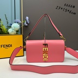 В комплекте с коробкой, оригинальная сумка Fendi Baguette последней модели, с кр