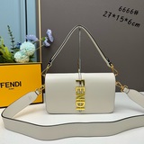 В комплекте с коробкой, оригинальная сумка Fendi Baguette последней модели, с кр