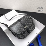 Сумка Goyard Goyard Saddle Bag - новая модель. Логотип Goyard в этом году стал о