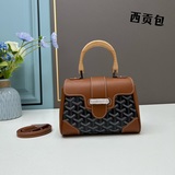 Оригинальный товар из фирменного магазина — сумка Goyard mini Saigon, символизир