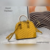 Goyard Vendome — это новейшая модель сумки Goyard в форме ракушки, которая предс