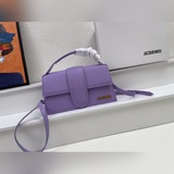 Новый цвет в комплекте с коробкой. Уникальный дизайн сумки-бокс от Jacquemus, мо