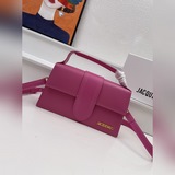 Сумка Jacquemus* с коробкой. Уникальный дизайн сумки, модный и милый при ношении