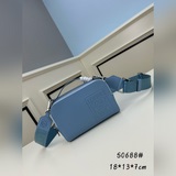 Новое поступление сумок для фотоаппаратов. В наличии. Модный в этом году горизон