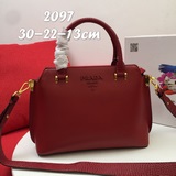 Новая модель Prada 2097, популярная и модная, подходит к любому стилю, не выйдет