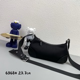 PRADA Популярная сумка среднего размера, исключительная красота [торт] , подмыше