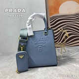 Маленькая сумка-тоут 1BA332 из кожи Saffiano с двумя ручками и съемным плечевым 