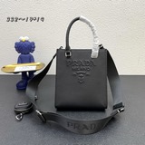 Маленькая сумка-тоут 1BA332 из кожи Saffiano с двумя ручками и съемным плечевым 