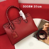Новая модель Prada 5008 2023 года. Размеры： 31*22*12. Изготовлена по технологии 