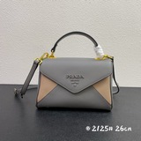 Модель сумки Prad с капюшоном： 2125#, оригинальная кожа с отпечатками ладоней. Г