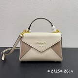 Модель сумки Prad с капюшоном： 2125#, оригинальная кожа с отпечатками ладоней. Г