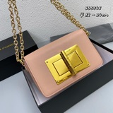 Сумка Tom Ford, новая модель — гладкая текстура, полностью из кожи, с поворотной