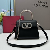 В комплекте： новая сумка Valentino VSLING из телячьей кожи с маленькими хрусталь