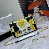 Versace/Венсаче 2010 осенне-зимняя коллекция женских сумок, изготовлена из коров