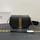 В комплекте коробка, 2 плечевых ремня, новая модель Givenchy, французский бренд,