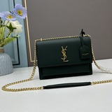 В комплекте с коробкой, сумка-цепочка YSL Sunset. Гладкая кожа с мелким узором в