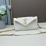Подарочная упаковка YSL Loulou Puffer действительно великолепна. Этот аромат был