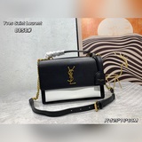 Рекомендуем сумку-гармошку YSL в комплекте с коробкой. Прочная, практичная и уни