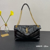 Сумка Saint Laurent Loulou Puffer, изготовлена из 100% импортной кожи.
