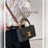 CELINE｜Новые модели для осенне-зимнего сезона Новая сумка-коробка BOX TRIOMHE в 