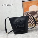 Новая модель сумки Celine 2023 весна-лето из кожи с объемным логотипом в виде Тр
