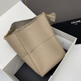 【CELINE】 Sangle Seau 012108 Большая сумка-бакет из кожи с текстурой личи. Ткань.