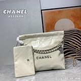 В комплекте с коробкой. Самый популярный мешок для мусора 22s 22bag. Второй 22s 