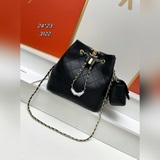 Сумка Chane с маленьким мешочком / можно носить на плече, сумка Chanel с двумя р