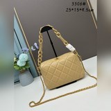 23a Большая сумка-хобо с клапаном из овечьей кожи с кисточками и металлической ф